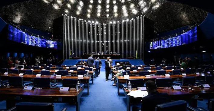 Dino no STF: Oposição busca votos para rejeição de ministro no plenário