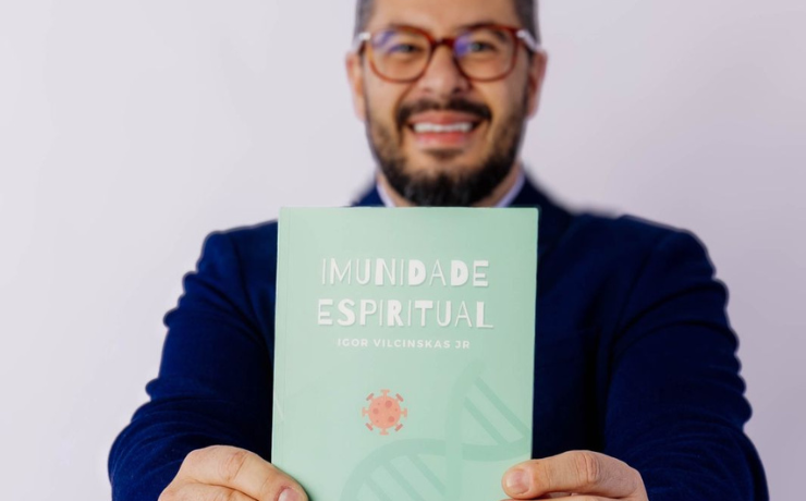 Pastor Igor Vilcinskas Jr. lança livro “Imunidade Espiritual” para fortalecer a fé