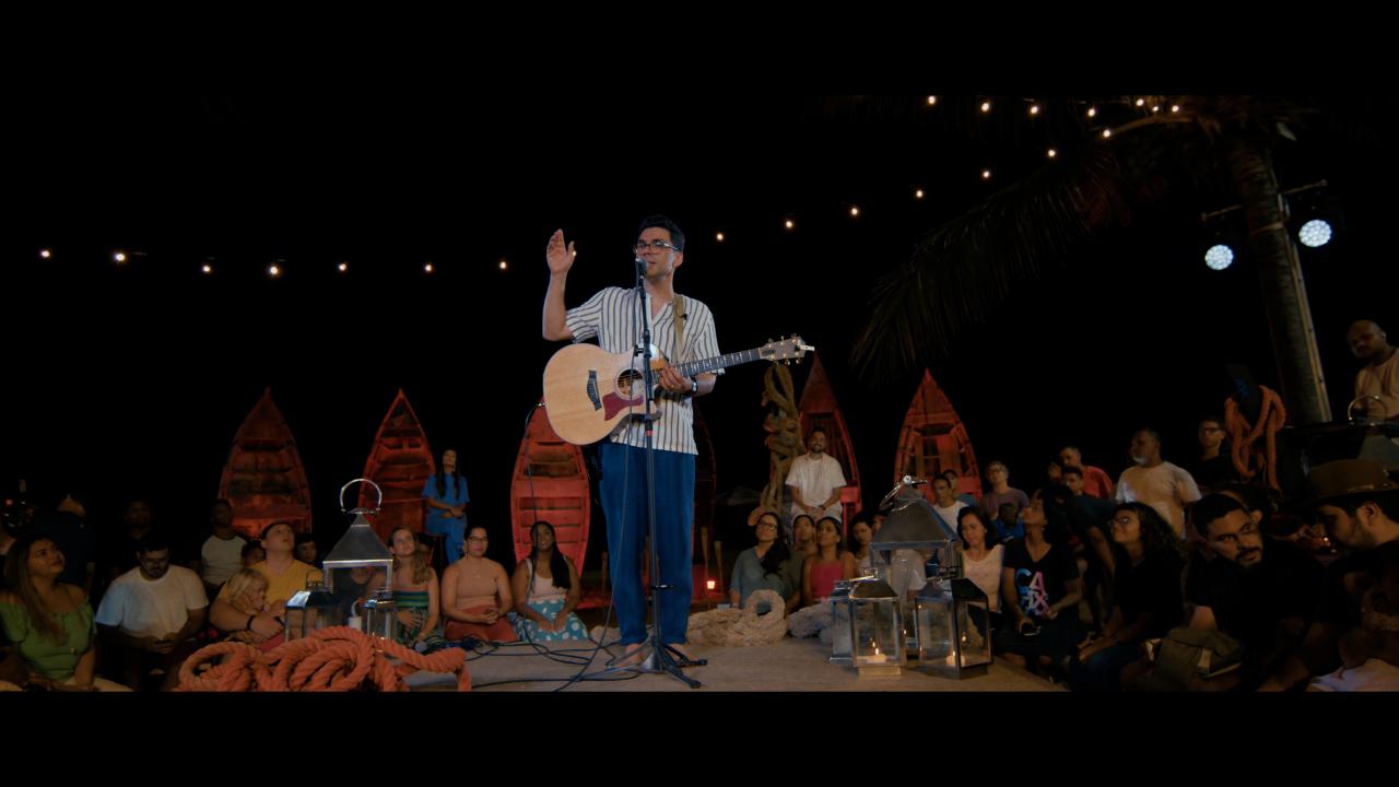 Paulo César Baruk lança o acústico “Sê Valente”, single do projeto “Louvor à Luz da Lua