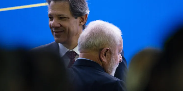 Pela lei, descumprir meta fiscal é crime que pode render impeachment