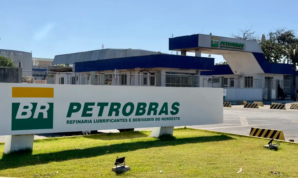 Petrobras cancela privatização de refinaria em Fortaleza