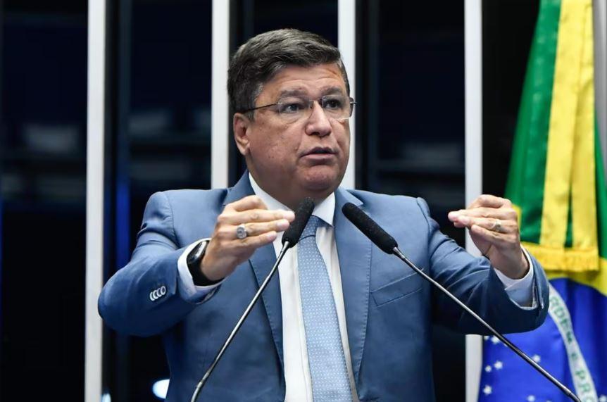 Senador Carlos Viana diz que frente evangélica no congresso pode obstruir pauta nas casas legislativas em protesto às falas de Lula contra Israel
