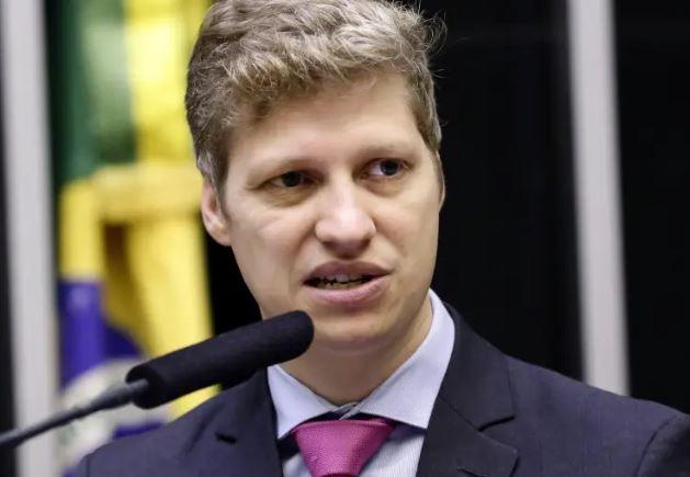 Van Hattem protocola CPI do Abuso de Autoridade na Câmara