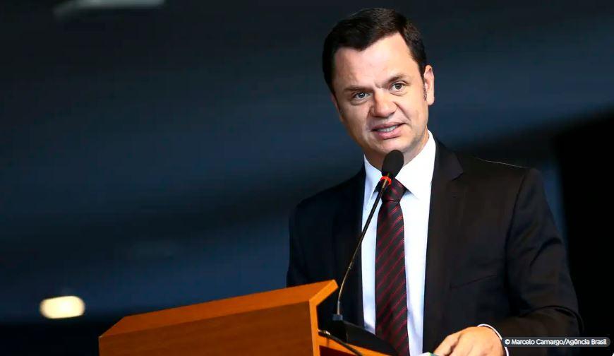 Apreendidos pela PF, pássaros de Anderson Torres morrem sob guarda do Ibama