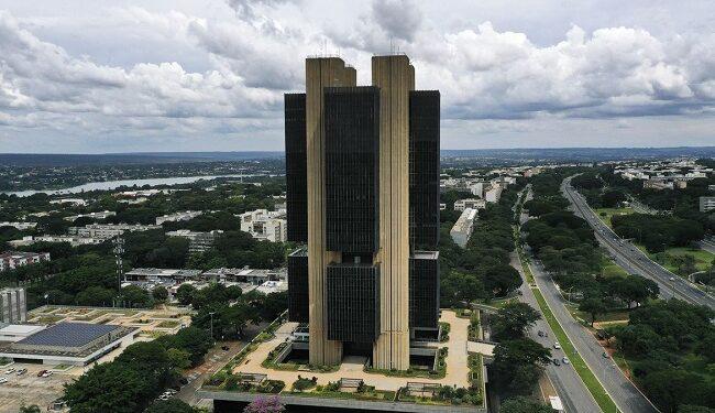 Banco Central descarta acelerar ritmo de corte de juros