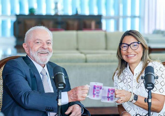 Governo compra tapete de R$ 114 mil, sofá de R$ 65 mil e piso de R$ 156 mil para Lula e Janja