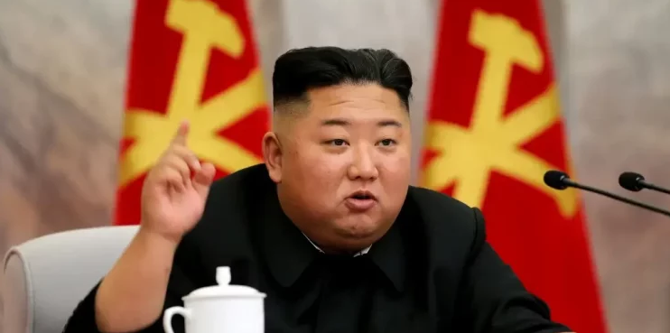 Kim Jong-un ameaça lançar ataque nuclear se provocado