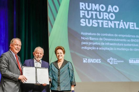 Sob gestão de Dilma Rousseff, ‘Banco dos Brics’ emprestou R$ 13,6 bi ao Brasil este ano