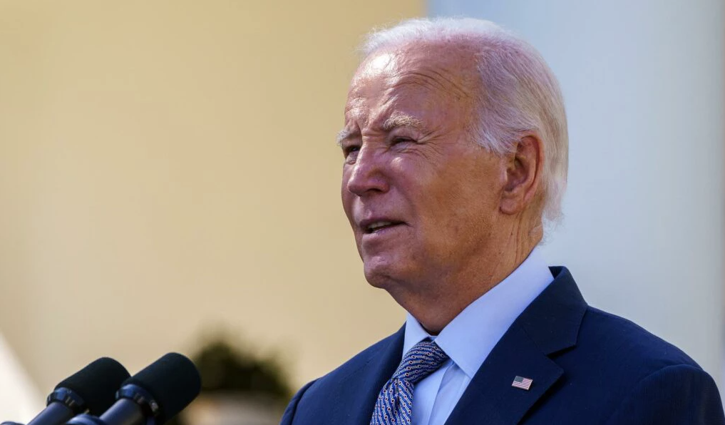 Biden vê “alto risco” após nova vitória de Trump em primárias