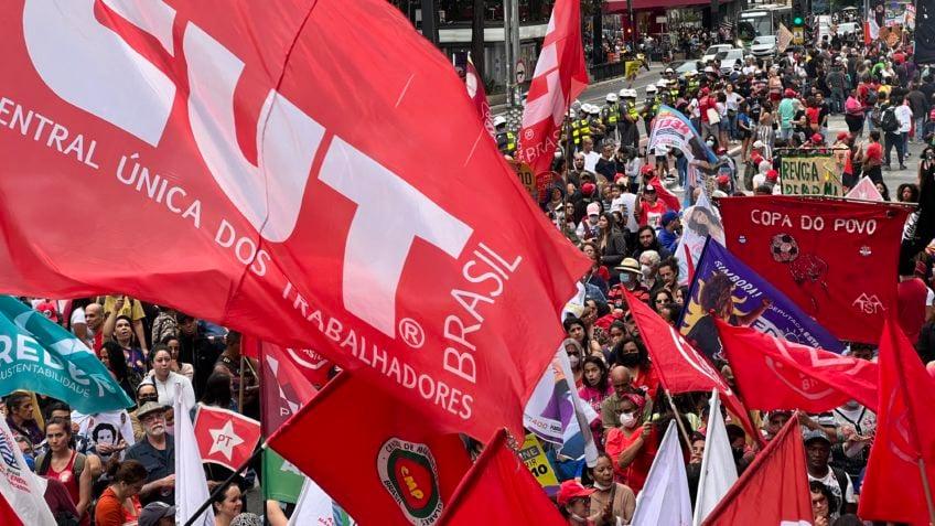 CUT (no Brasil) convoca protesto contra Milei em frente à Embaixada da Argentina