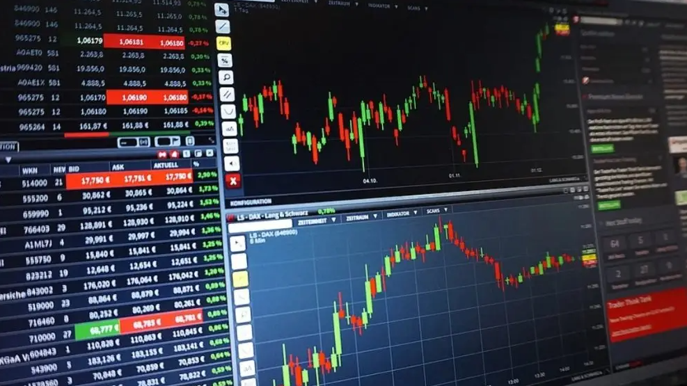 Investimento estrangeiro na Bolsa de Valores cai 53,3% no primeiro ano do governo Lula