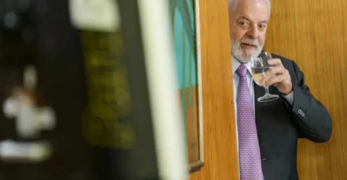 Lula desagrada investidores, e Vale perde R$ 8,5 bilhões em valor de mercado