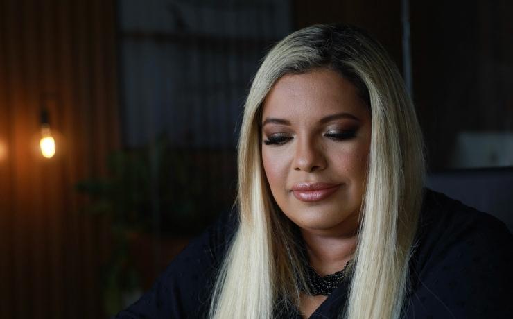 “Nancy Hannah”, nome que define a cantora e seu primeiro álbum