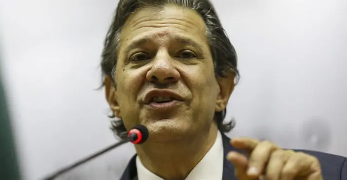 Pressionado, Haddad recua e promete enviar MP para manter desoneração