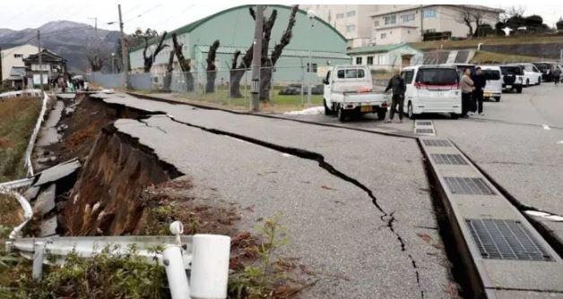 Terremoto no Japão deixa 48 mortos e desloca quase 100 mil habitantes