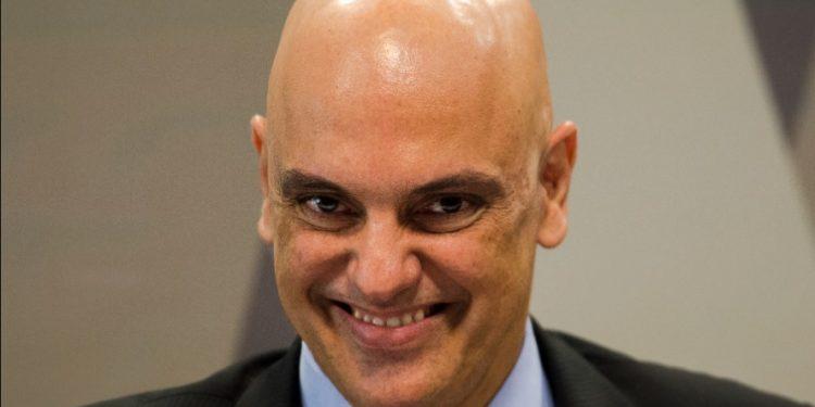 Alexandre de Moraes diz à OAB que não proibiu contato entre advogados de investigados por suposto golpe