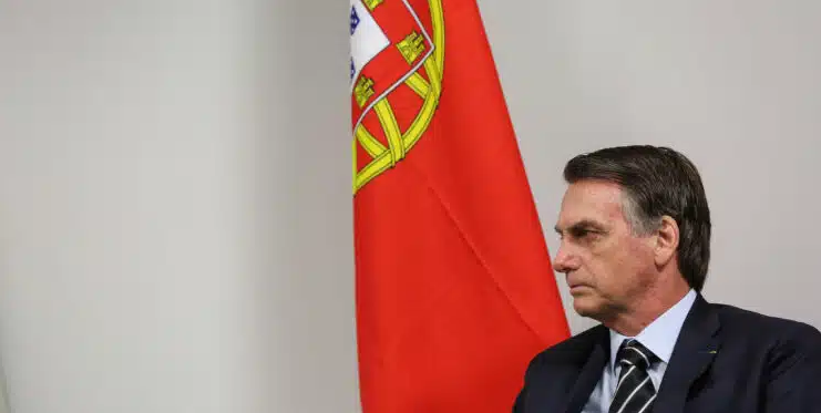 Bolsonaro manda recado para cidadãos portugueses: “Lutem por Deus, pátria, família e liberdade”