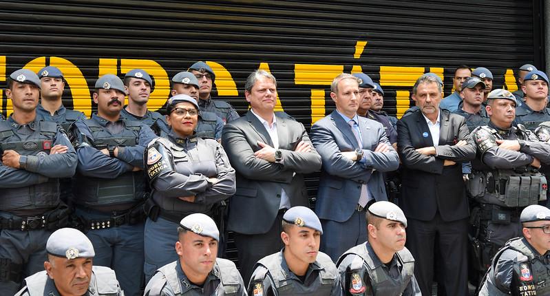 Como deve ser o programa de escola cívico-militar do governo Tarcísio, em SP