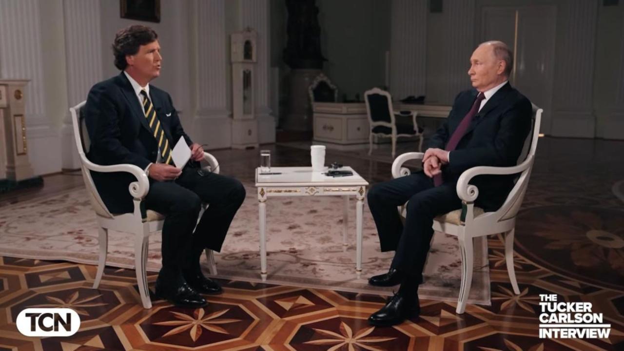 Entrevista de Tucker Carlson com Putin atinge milhões de pessoas, mostrando a visão russa sobre a Ucrânia e o mundo