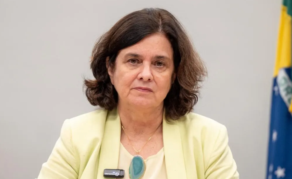 Após críticas, governo Lula suspende nota sobre o aborto