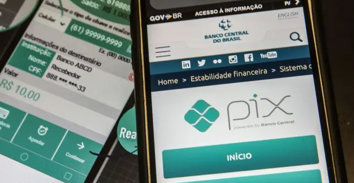 Movimentações via Pix batem recorde e somam mais de R$ 17 trilhões