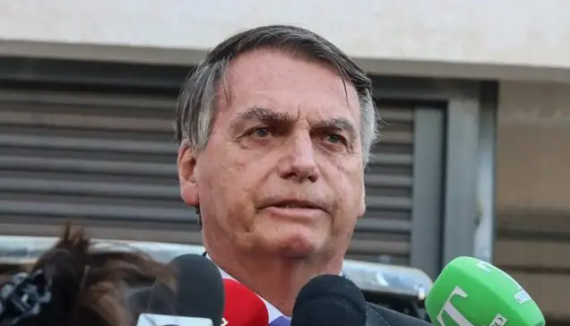 PF intima Bolsonaro a depor em investigação sobre plano de ‘golpe’