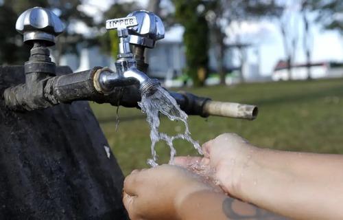 Sete a cada 10 pessoas vivem com alguma privação de serviço de saneamento no Nordeste