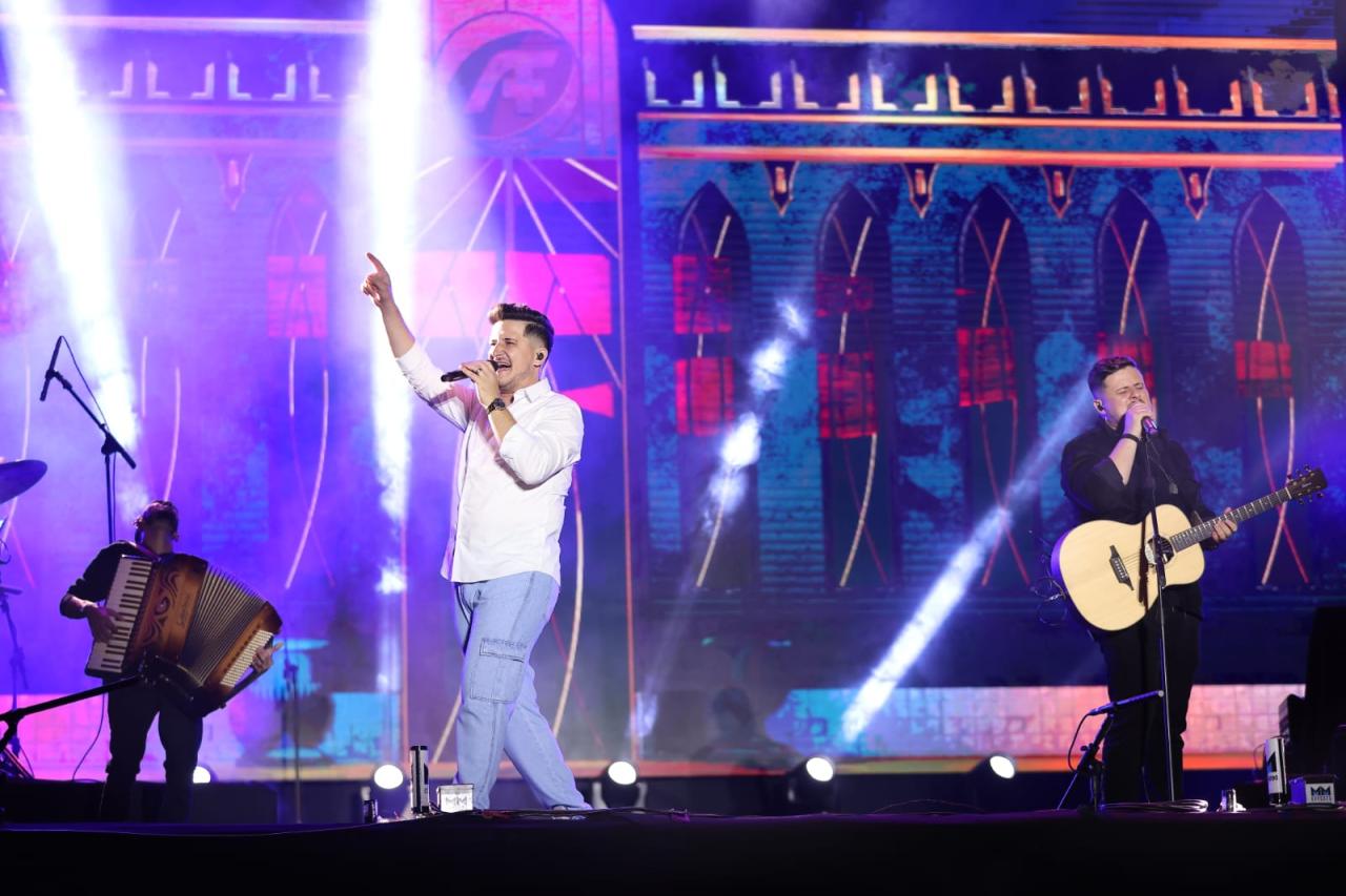 “Tô Preparado” é o novo single de André e Felipe para o álbum “Ao Vivo no Mineirão”