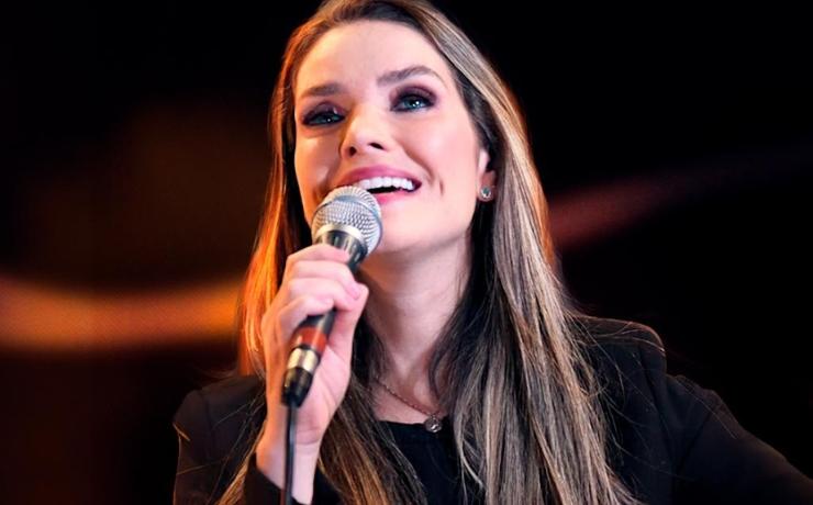 “Vida aos Sepulcros” é o novo lançamento de Camila Campos