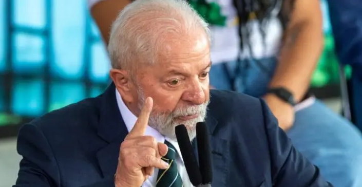As cortinas de fumaça em meio à ‘saraivada de notícias ruins’ para o governo Lula