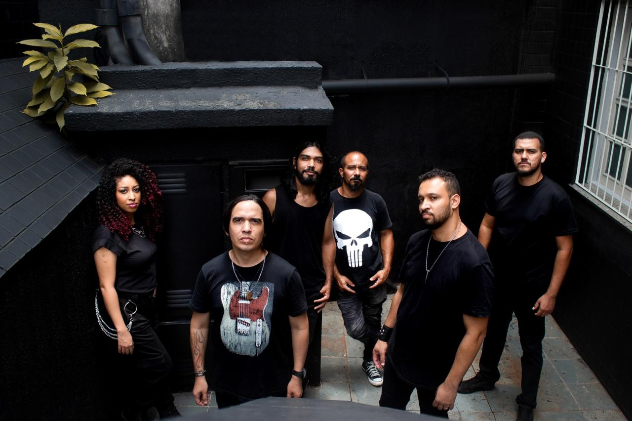 Banda Valência fortalece a cena do rock com 