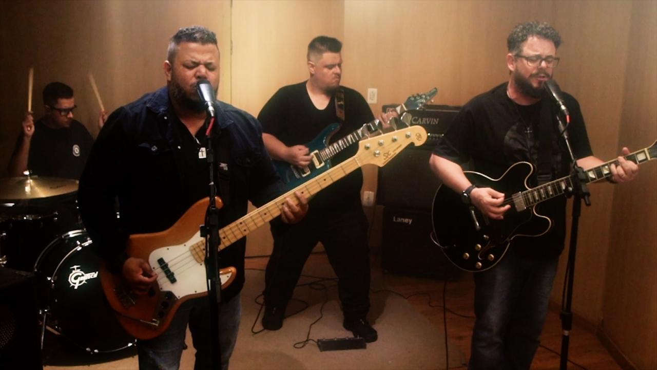 Carlinhos Falsetti e Banda W.O. se unem para o lançamento do single 