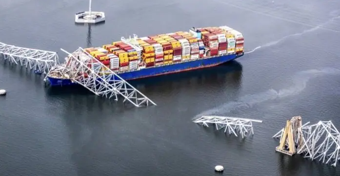 Desaparecidos depois de queda de ponte nos EUA são dados como mortos