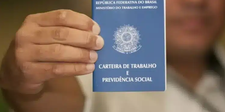 Desemprego sobe a 7,8% e atinge quase 9 milhões de brasileiros