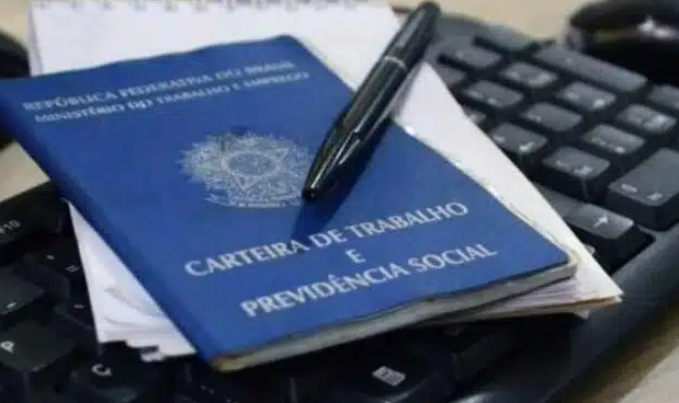 Pedidos de seguro-desemprego aumentam no primeiro bimestre e alcançam nível recorde em quase uma década