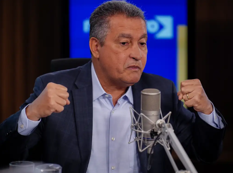 Delação implica Rui Costa (PT) em fraude na compra de respiradores na Bahia