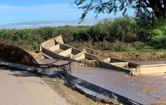 Imagens impressionantes mostram ponte destruída na BR-304 após fortes chuvas no RN