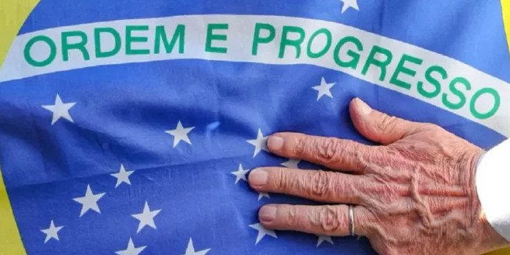 Insegurança alimentar atingiu 64 milhões de pessoas no 1º ano do governo Lula, diz IBGE