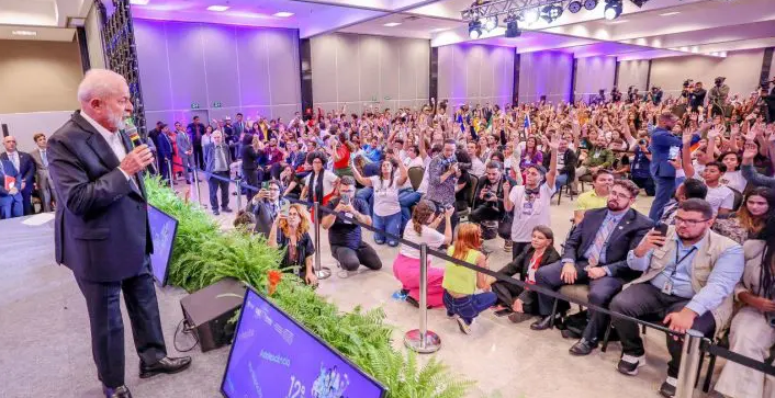 Lula divulga fake news sobre crianças mortas na Faixa de Gaza