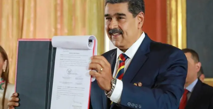 Maduro envia documentação sobre a disputa de Essequibo ao Tribunal de Haia