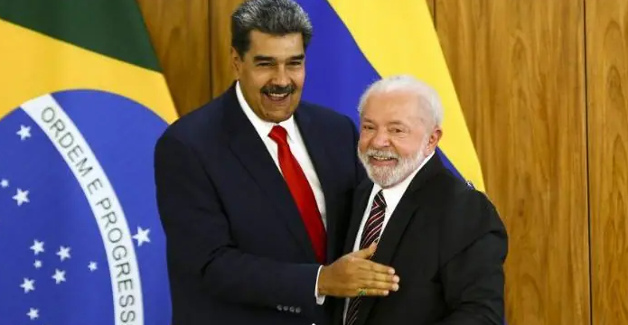 Silêncio de Lula em relação a Maduro torna o Brasil uma ‘impotência regional medíocre’, avalia Estadão