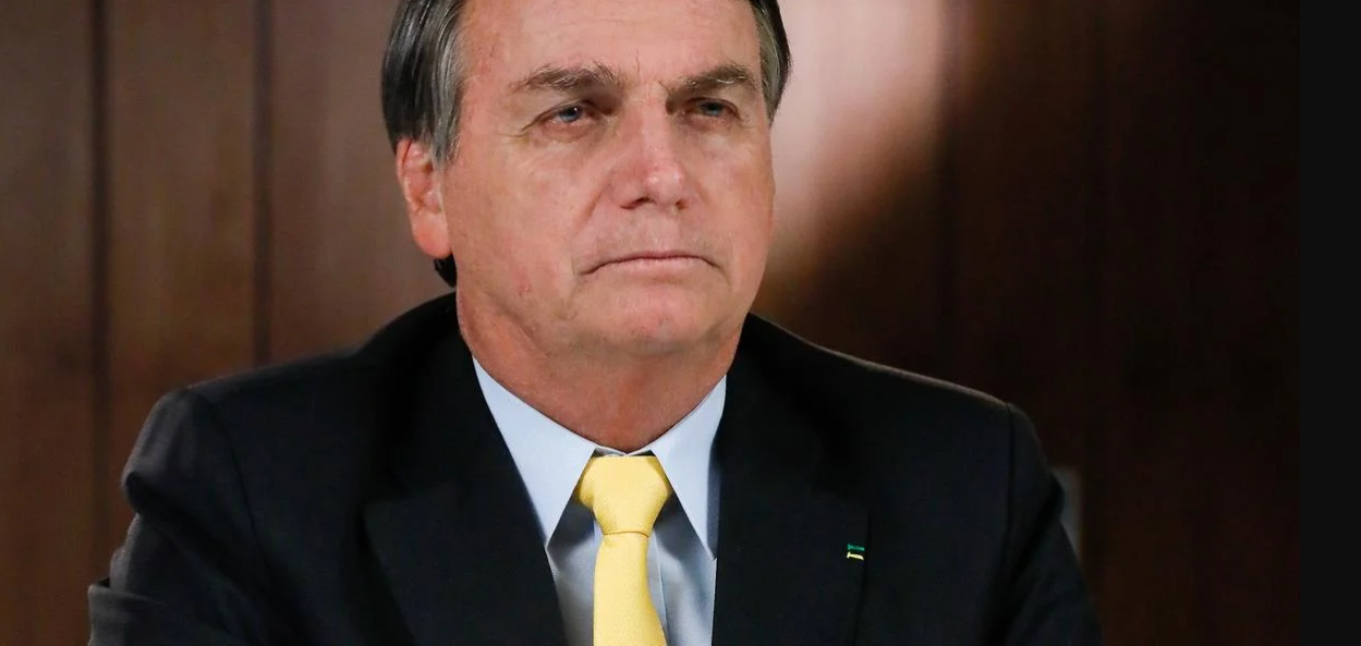 ‘Bolsonaro taxou você’: esquerda propaga fake news no X/Twitter após medida aprovada na Câmara