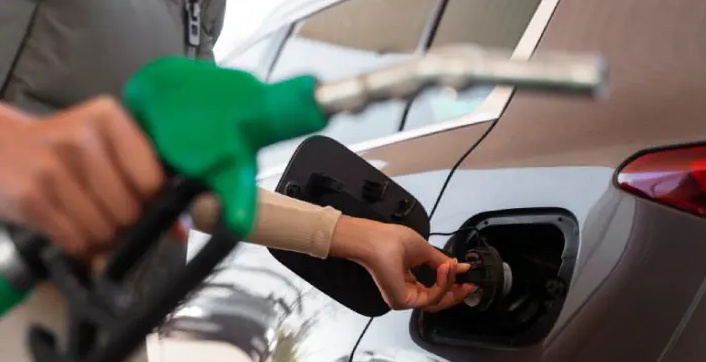 Influenciada pela alta da gasolina, prévia da inflação sobe 0,44% em maio