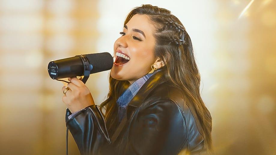 Kelly Benigno lança 