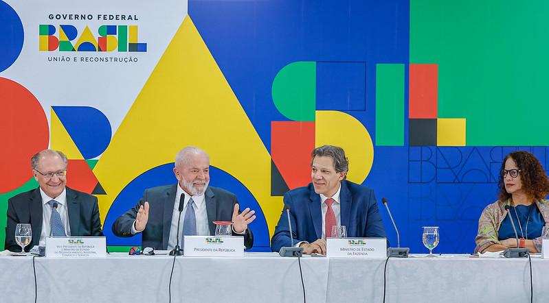 Lula: “Ainda bem que a Boeing teve um desastre e não quis mais a Embraer”