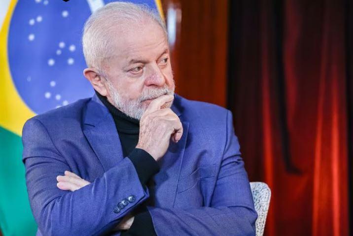 Lula ignora apelo para aplicar no RS lei implantada por Bolsonaro que salvou 11 milhões de empregos na pandemia