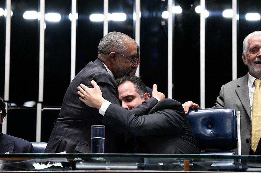 Senado aprova suspensão de pagamento da dívida do RS por três anos