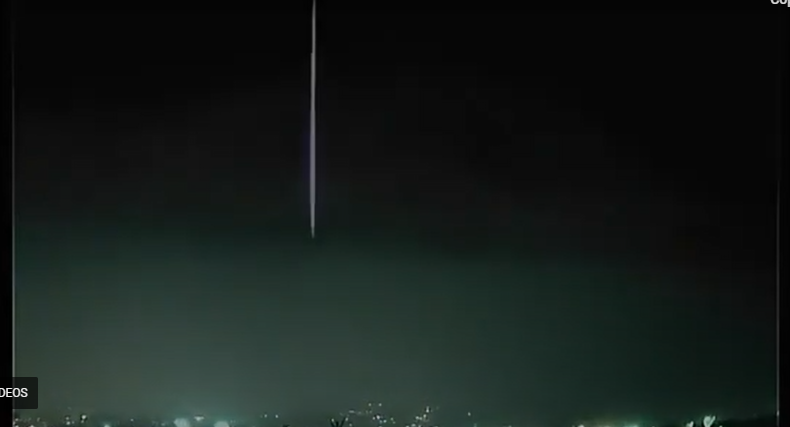 Vídeo registra meteoro cruzando céu de Santa Maria, no Rio Grande do Sul
