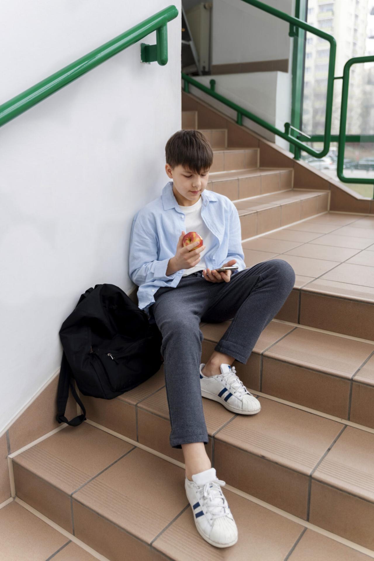 Adolescentes Viciados Em Internet Apresentam Mudanças Cerebrais, Aponta Estudo Da UCL