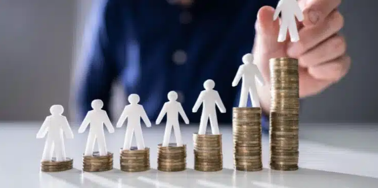 Conheça 7 profissões que podem pagar mais de R$ 20 mil e que geralmente têm vagas sobrando